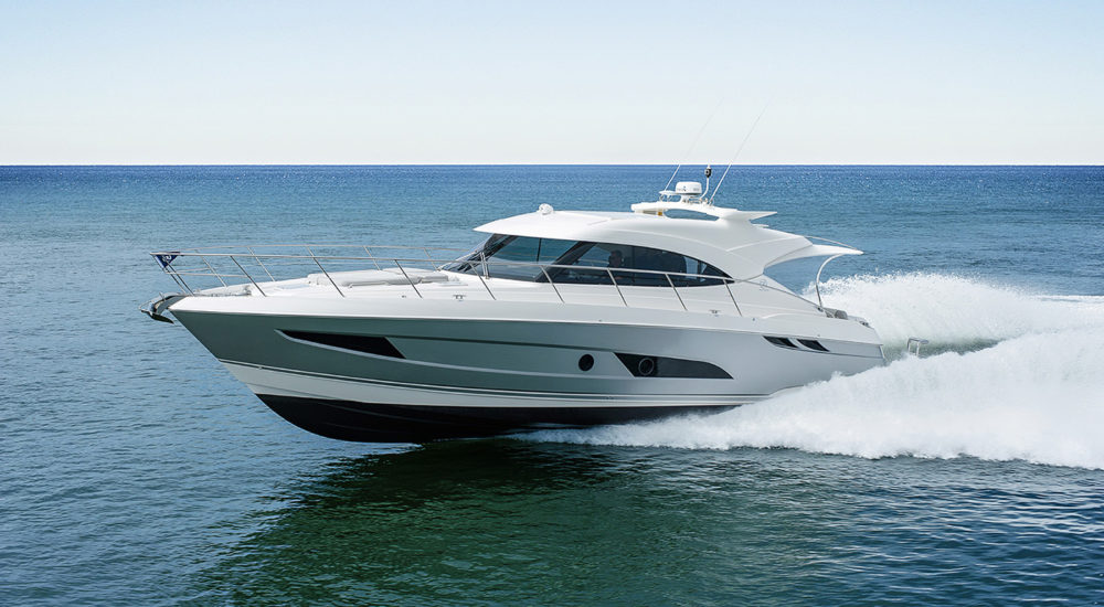 4800 Sport Yacht - Running 4800 Sport Yacht - Running