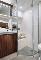 72' Sports Motor Yacht - VIP Guest Ensuite