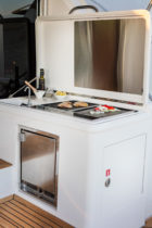 525 SUV - Cockpit BBQ