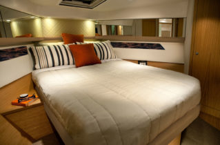 445 SUV - Master Stateroom