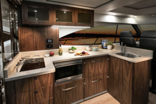 4800 Sport Yacht - Galley