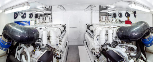 24 R77-Enclosed-Flybridge-Engine-room