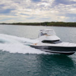 43' Open Flybridge - Running
