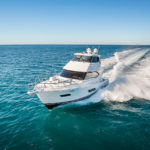 Riviera 52 Enclosed Flybridge Running