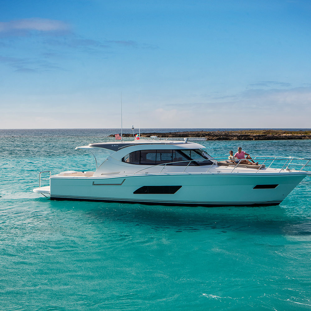 445 SUV – Anchored 445 SUV - Anchored