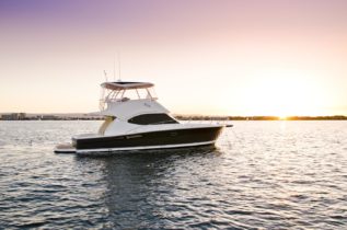45' Open Flybridge - Anchored
