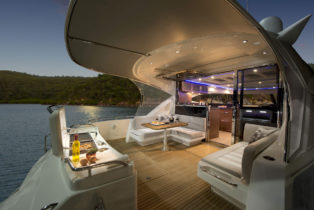 6000 Sport Yacht - Cockpit at Night