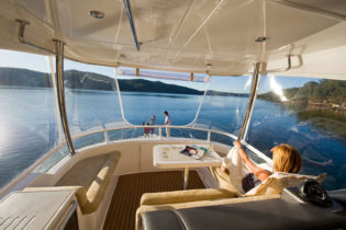 43' Open Flybridge - Flybridge Seating