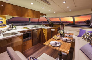 43' Open Flybridge - Interior
