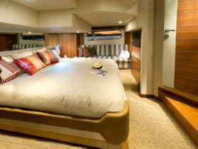 54' Daybridge - Master Stateroom