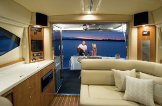 3600 Sport Yacht - Interior